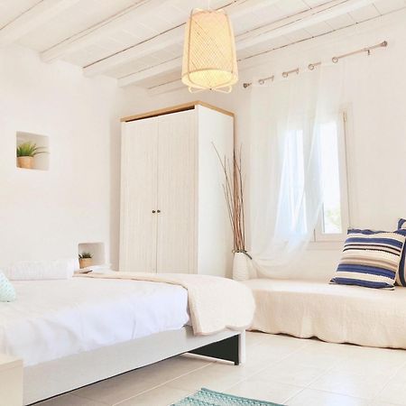 Naira Family Suites Mykonos Mykonos Town ภายนอก รูปภาพ