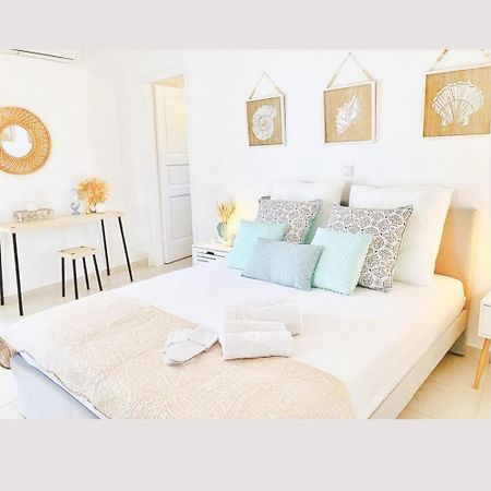 Naira Family Suites Mykonos Mykonos Town ภายนอก รูปภาพ