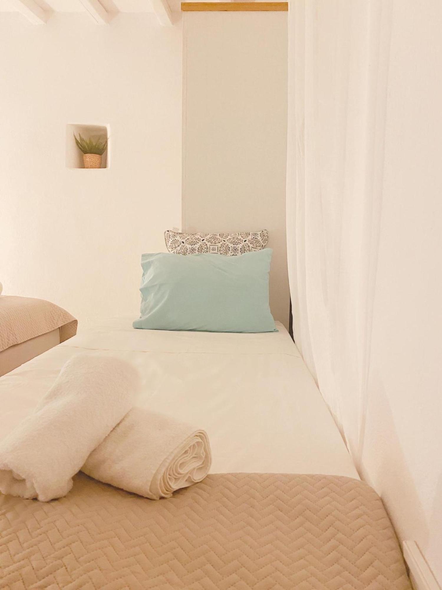 Naira Family Suites Mykonos Mykonos Town ภายนอก รูปภาพ