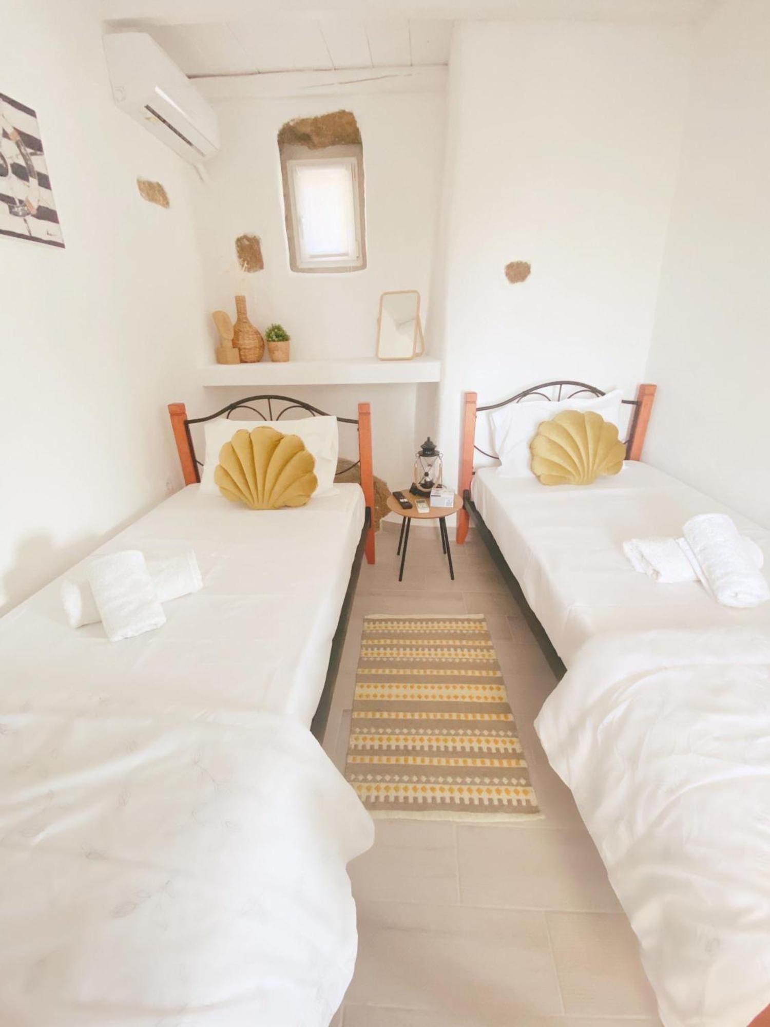 Naira Family Suites Mykonos Mykonos Town ภายนอก รูปภาพ