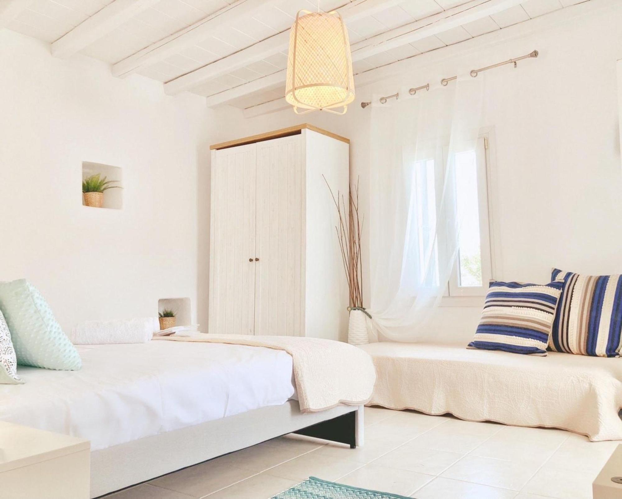Naira Family Suites Mykonos Mykonos Town ภายนอก รูปภาพ