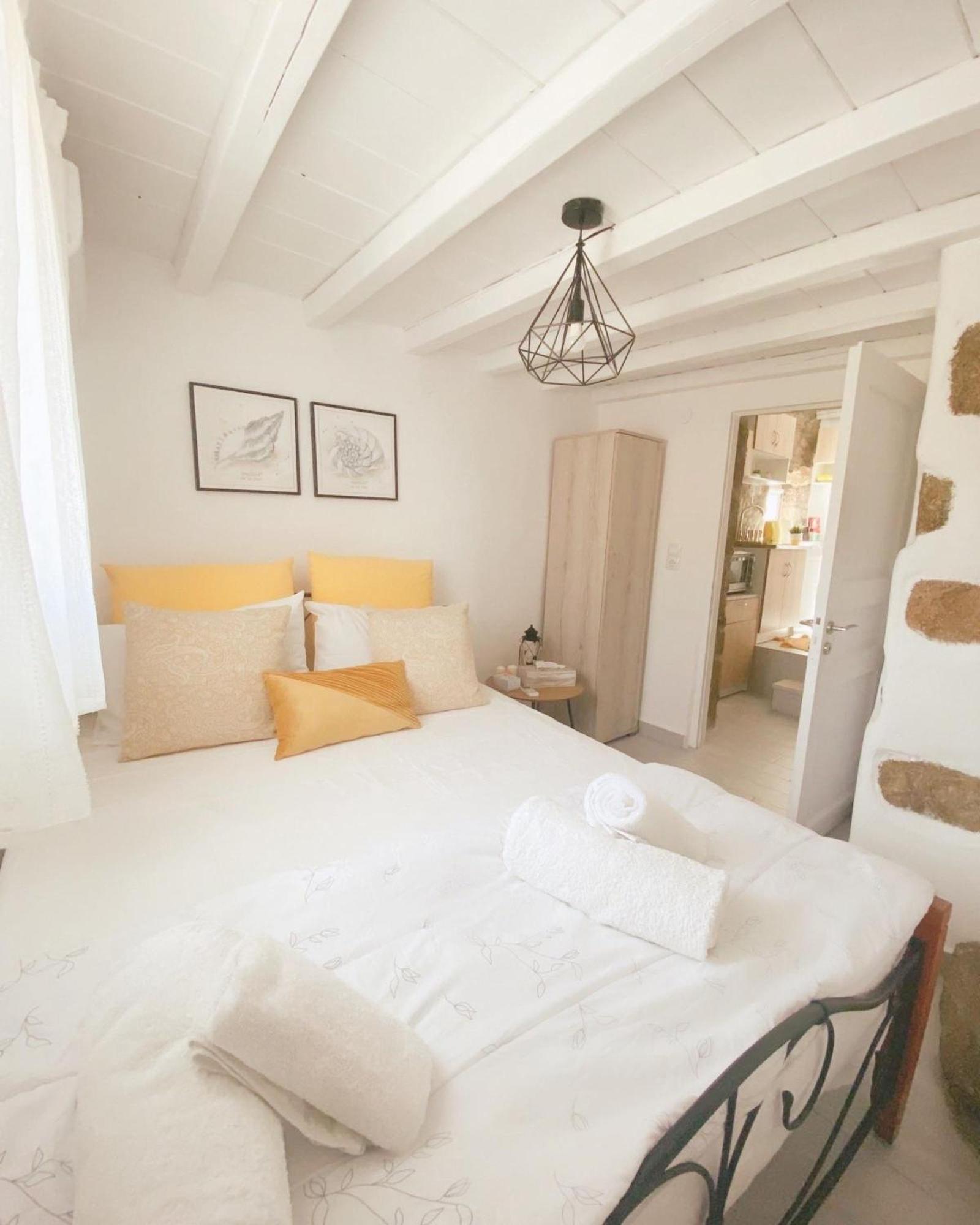 Naira Family Suites Mykonos Mykonos Town ภายนอก รูปภาพ