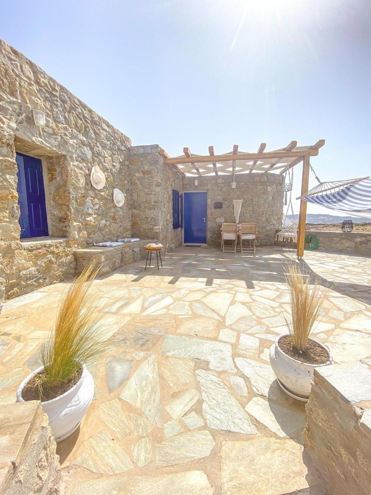 Naira Family Suites Mykonos Mykonos Town ภายนอก รูปภาพ
